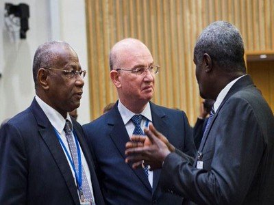 Présidence de la Commission de l’UA: le tour de chauffe de Moussa Faki Mahamat et Abdoulaye Bathily au sommet de l’OIF à Antananarivo