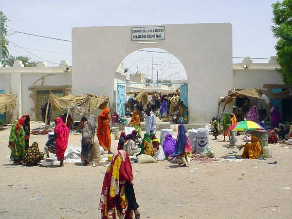 Fermeture de la frontière avec la Libye: flambée des prix des denrées alimentaires à Faya-Largeau et à Mao au Tchad