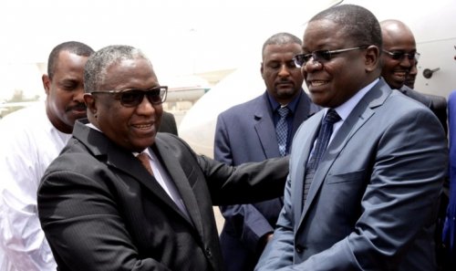 Tchad-Soudan: la crise dans le golfe sonne-t-elle la fin de sept années de lune de miel entre les dictateurs Idriss Déby et Oumar el-Béchir ?