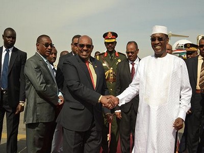 Le Président soudanais Oumar El-Béchir est arrivé au Tchad pour la commémoration du 27e anniversaire de la prise du pouvoir par Idriss Déby