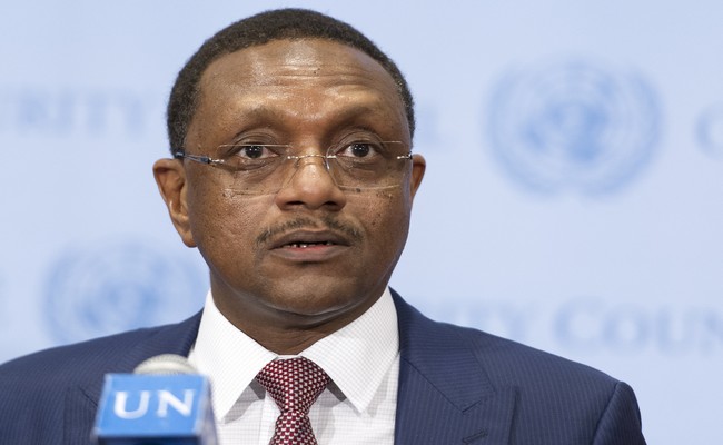 Tentative de coup d’État en Guinée équatoriale: le ministre des affaires étrangères Chérif Mahamat Zène dépêché à Malabo