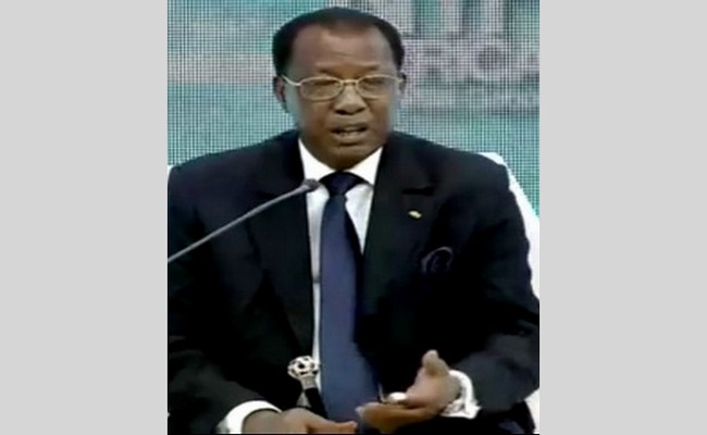 Tchad: le Président Idriss Déby a-t-il bâclé l’après Forum « national et inclusif » pour une urgence médicale ?