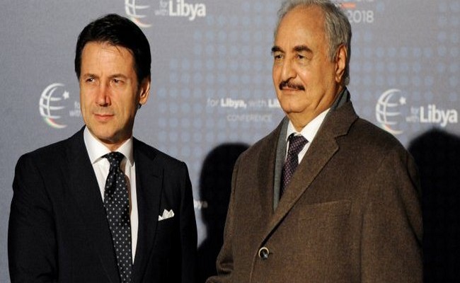Présent à Palerme, Khalifa Haftar boycotte la conférence sur la Libye