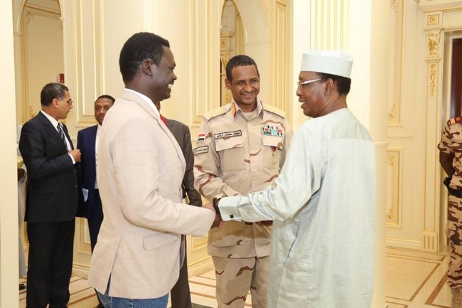 Tchad/Soudan: Idriss Déby reçoit en audience les chefs « Djandjawid » et « Toro-Boro » du Darfour