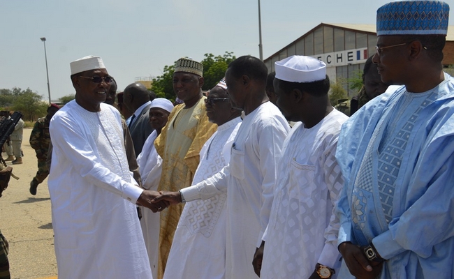 Idriss Déby réunit les gouverneurs des 23 provinces du Tchad pour les mettre en ordre de marche pour les législatives