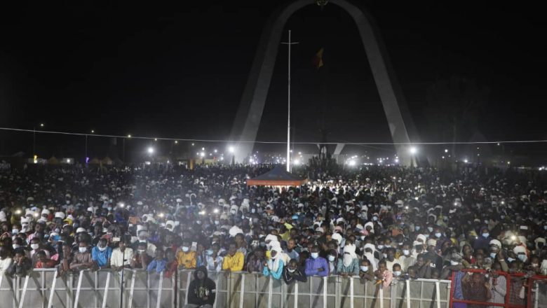 Au Tchad, « dorénavant, les meetings politiques, les manifestations culturelles et sportives ne peuvent plus se tenir sur la Place de la nation »